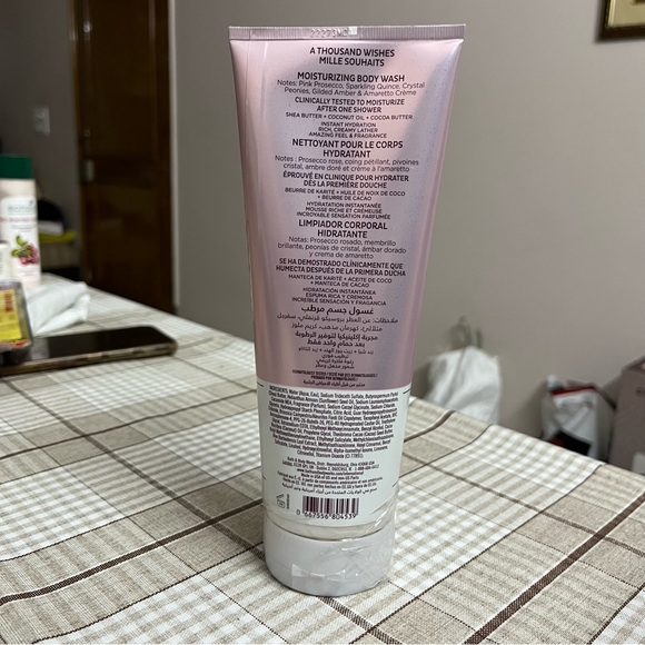 SOLD ❌ Bath & Body Works A Thousand Wishes Body Wash - Picture 4 of 4